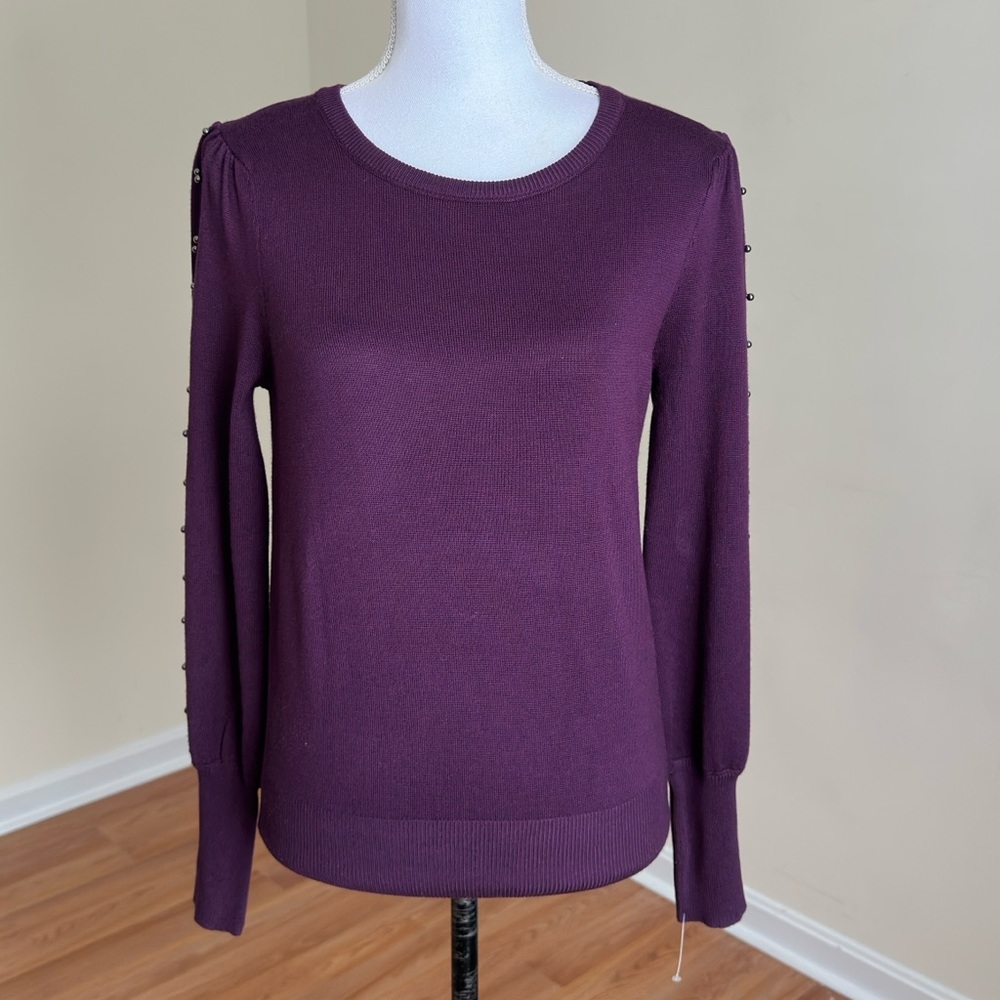 Carmen Mark Valvo Dark Purple Blouse Women Small petite NWT Pearl Sleeve Detail - Picture 1 of 9